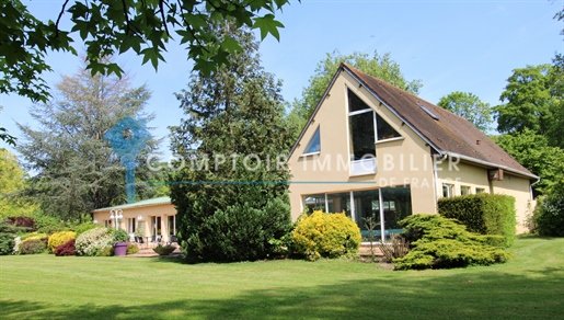 For sale Near Anet Dpt (28) Eure et Loir Charming property and its magnificent chapel on approximate