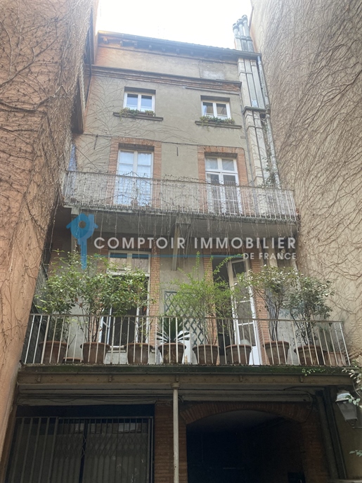 A vendre Magnifique appartement au dernier étage avec ascenseur quartier des carmes Toulouse