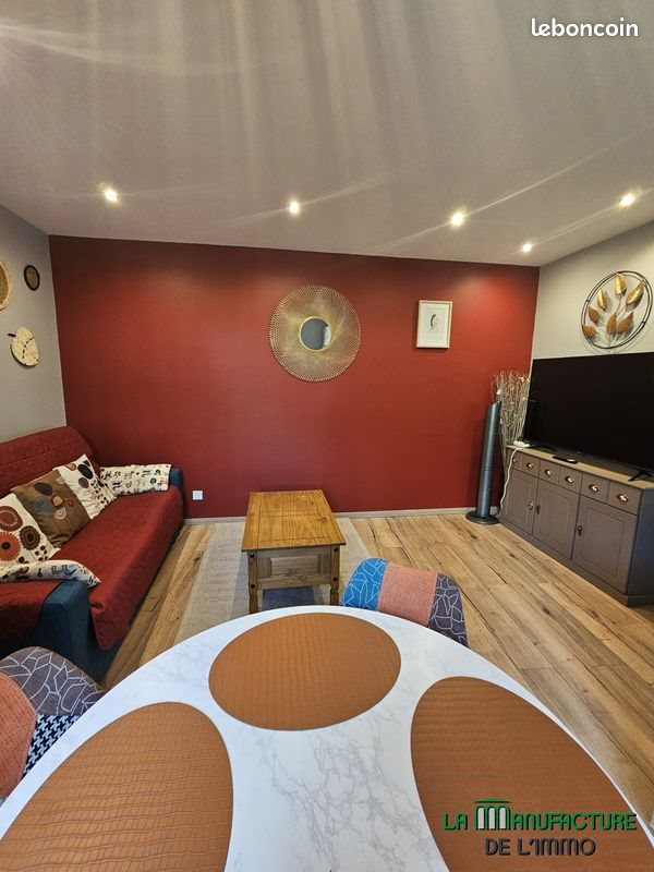 Appartement à vendre, 33m², Le Chambon-Feugerolles
