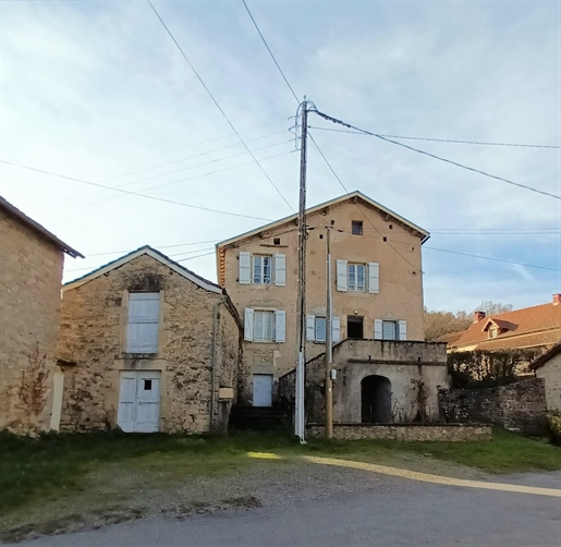 Charmant stenen huis aan de poorten van Villefranche