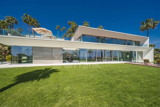 Cannes - Superbe villa contemporaine avec vue mer panoramique