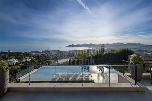 Cannes - Superbe villa contemporaine avec vue mer imprenable