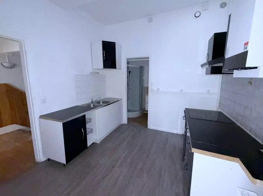 Appartement à louer, 118m², La Fère