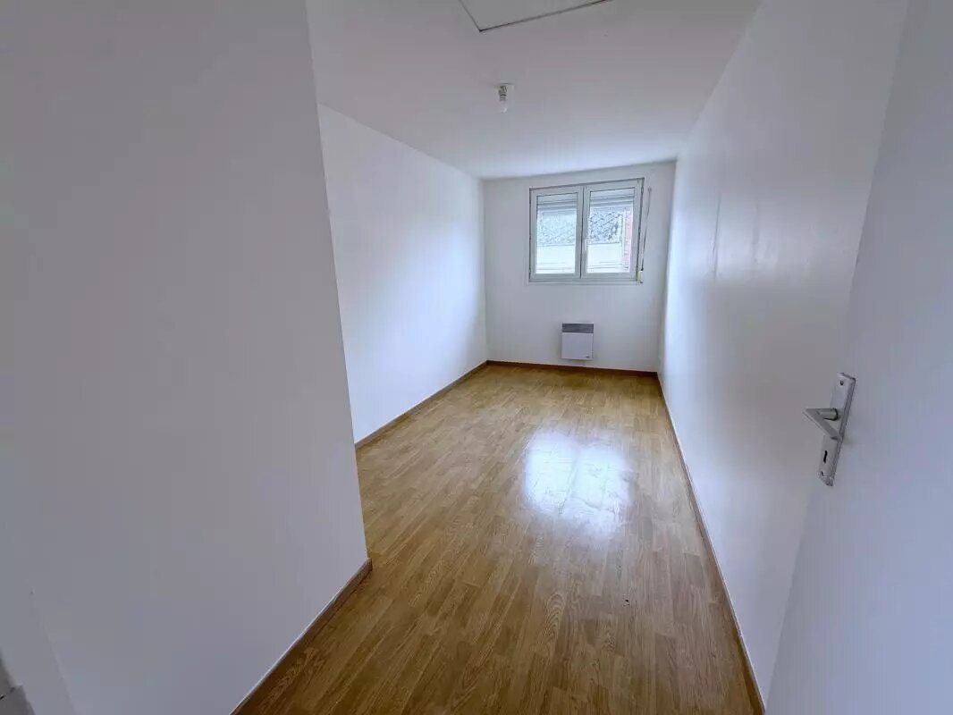 Maison à louer, 77m², La Fère