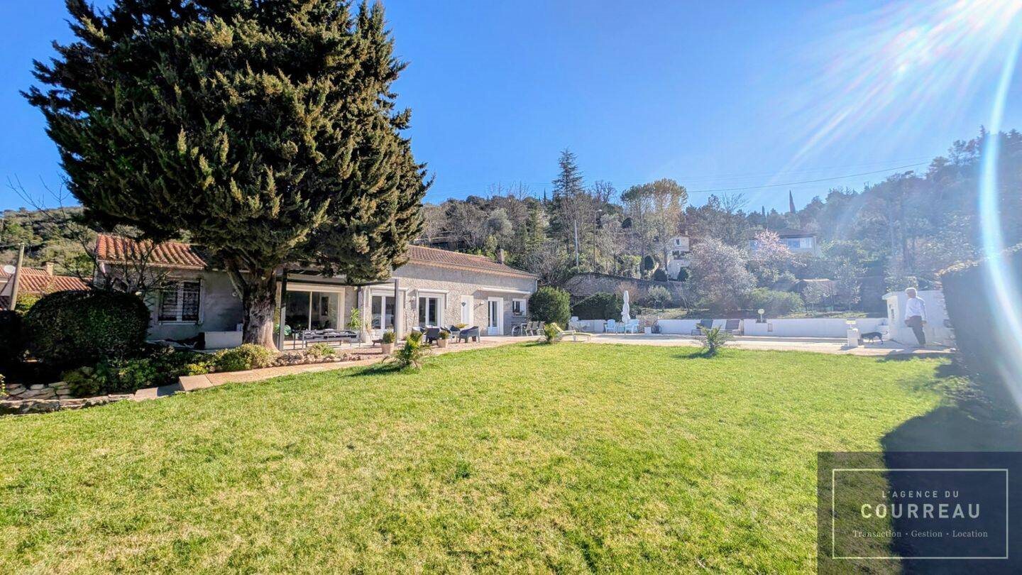 Maison à vendre, 141m², Bédarieux