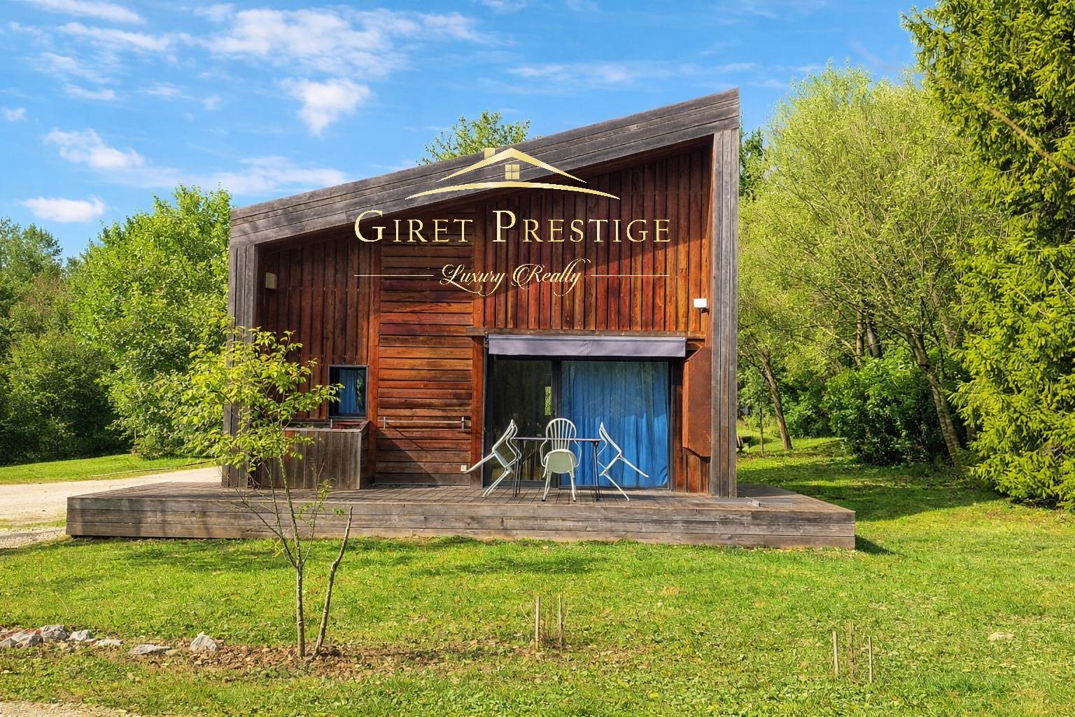 Maison à vendre, 260m², Yenne