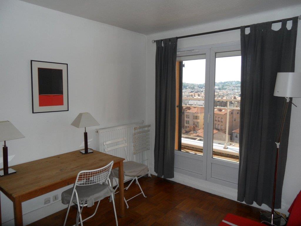 Appartement à louer, 16m², Saint-Etienne