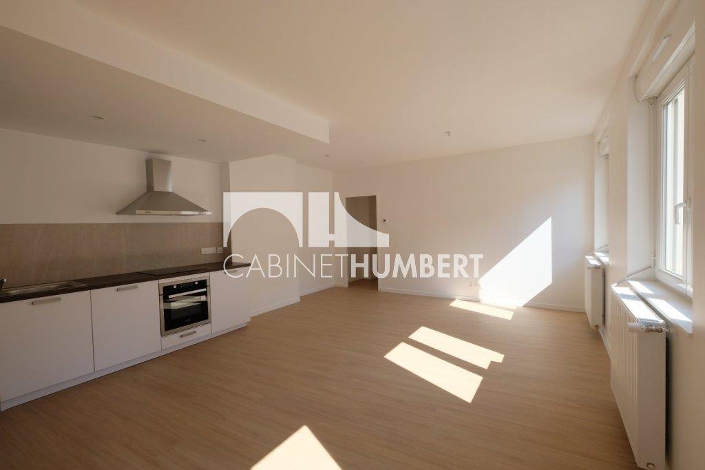 Appartement à louer, 83m², Saint-Etienne