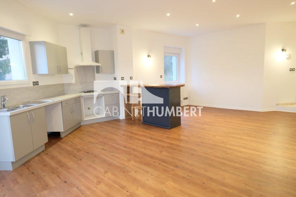 Appartement à louer, 71m², Saint-Priest-en-Jarez