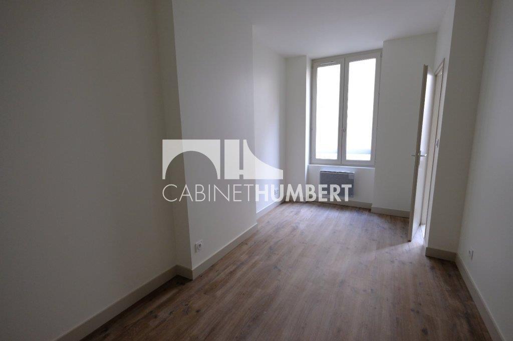 Appartement à louer, 32m², Saint-Etienne