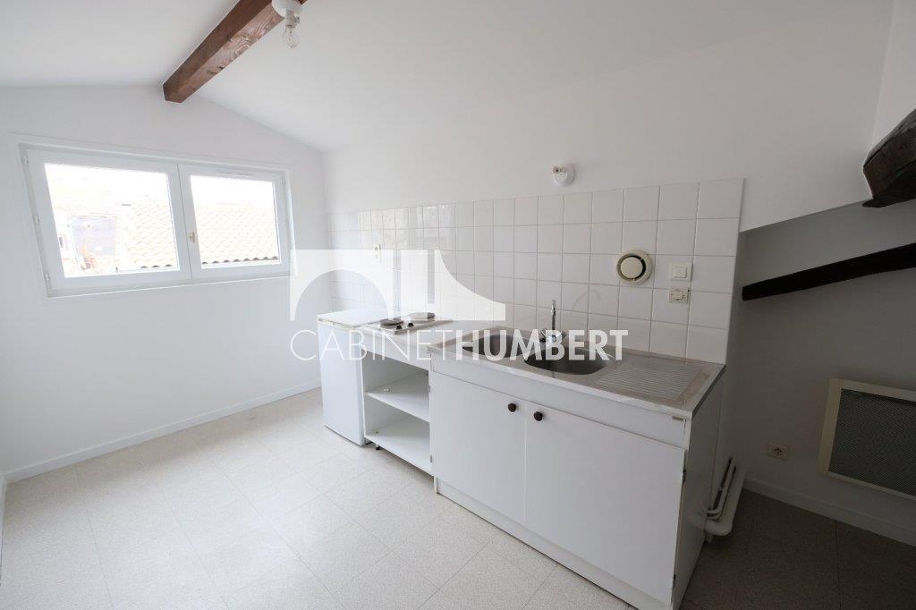 Appartement à louer, 18m², Saint-Etienne
