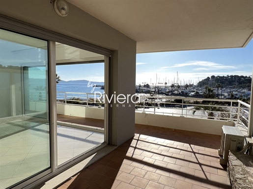 Seafront - 3 bedroom apartment !