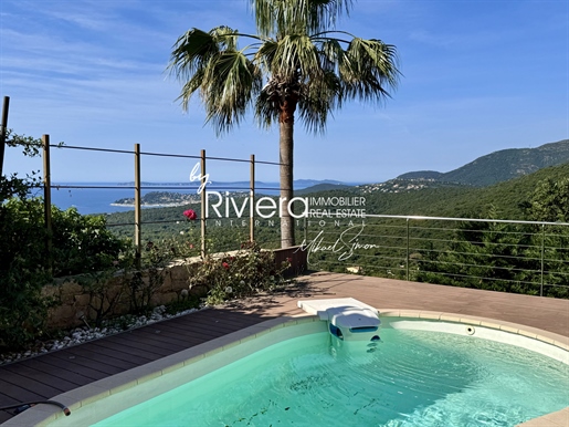 Panoramic Sea View for this villa with heated swimming pool!