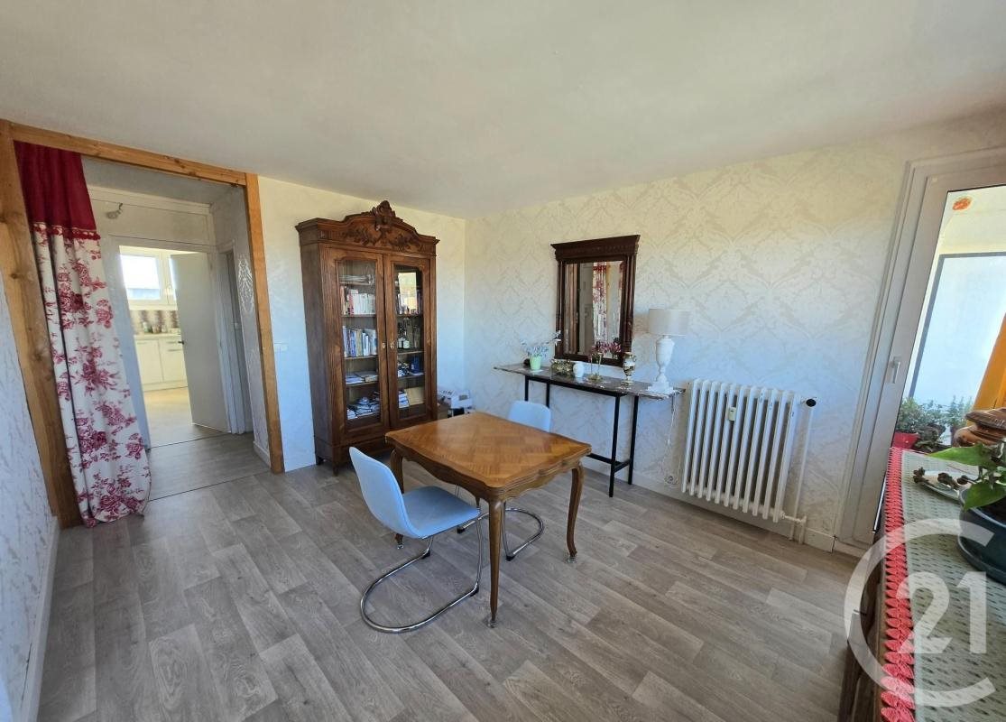 Appartement à vendre, 65m², Pont-Sainte-Maxence