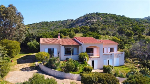 Villa avec Vue Mer à Vendre à Pietrosella