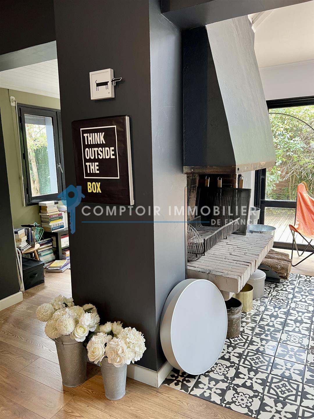 For Sale Dpt 31 - 5 Bedroom Family Home - City Center