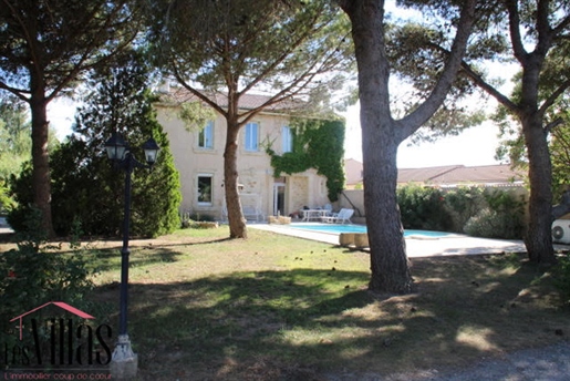 Narbonne - Renovated farmhouse with heated swimming pool