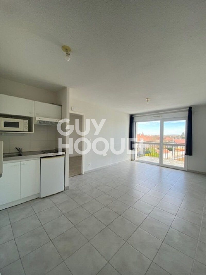 Appartement à louer, 37m², Pont-Sainte-Marie