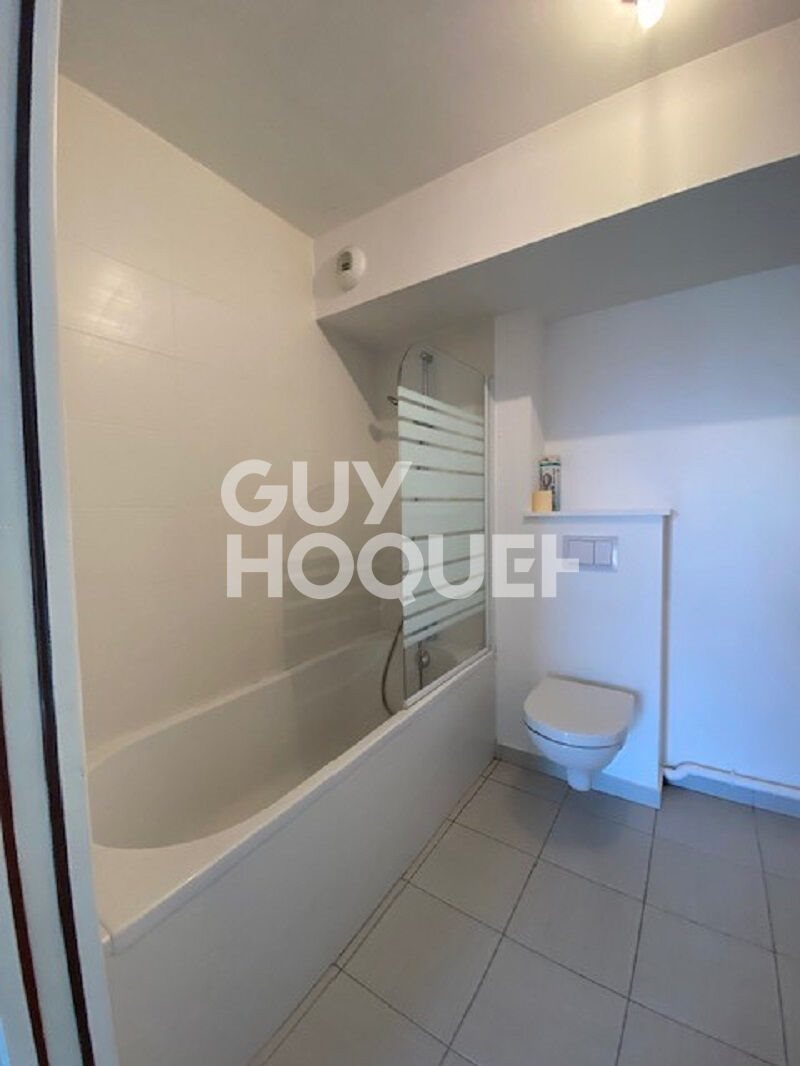 Appartement à louer, 37m², Pont-Sainte-Marie