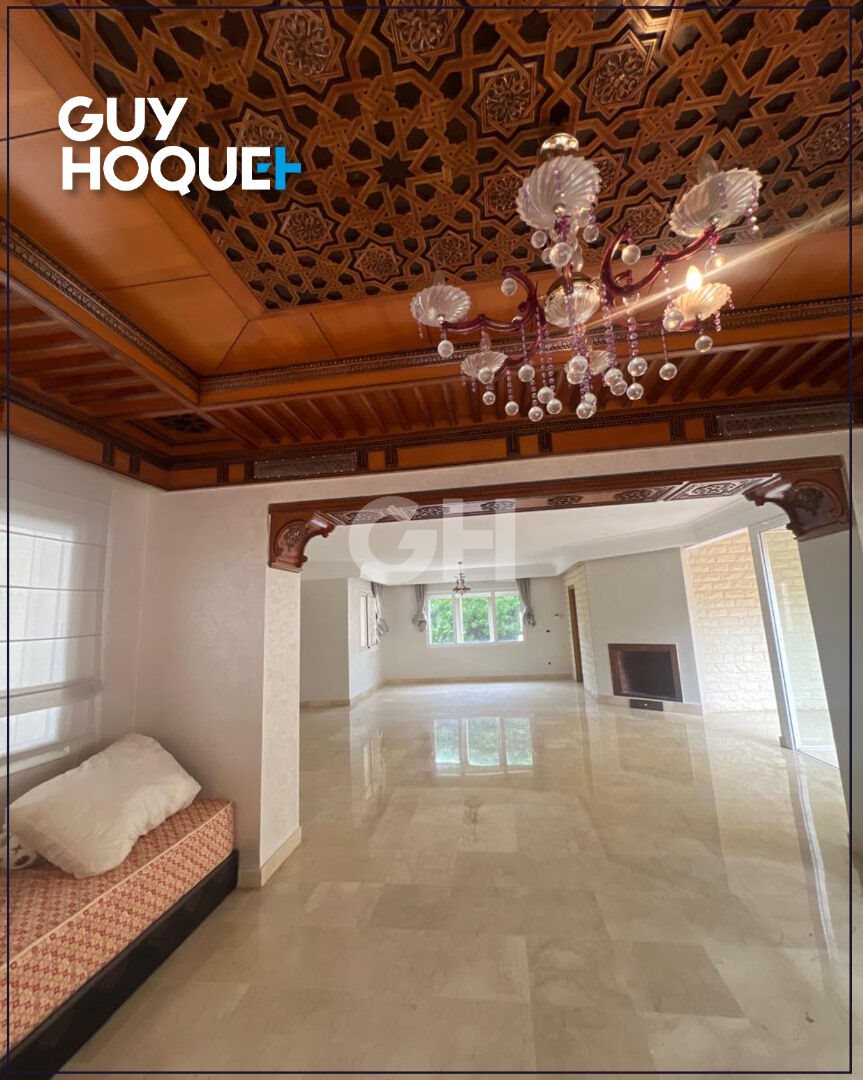 Maison à louer, 1000m², Dijon