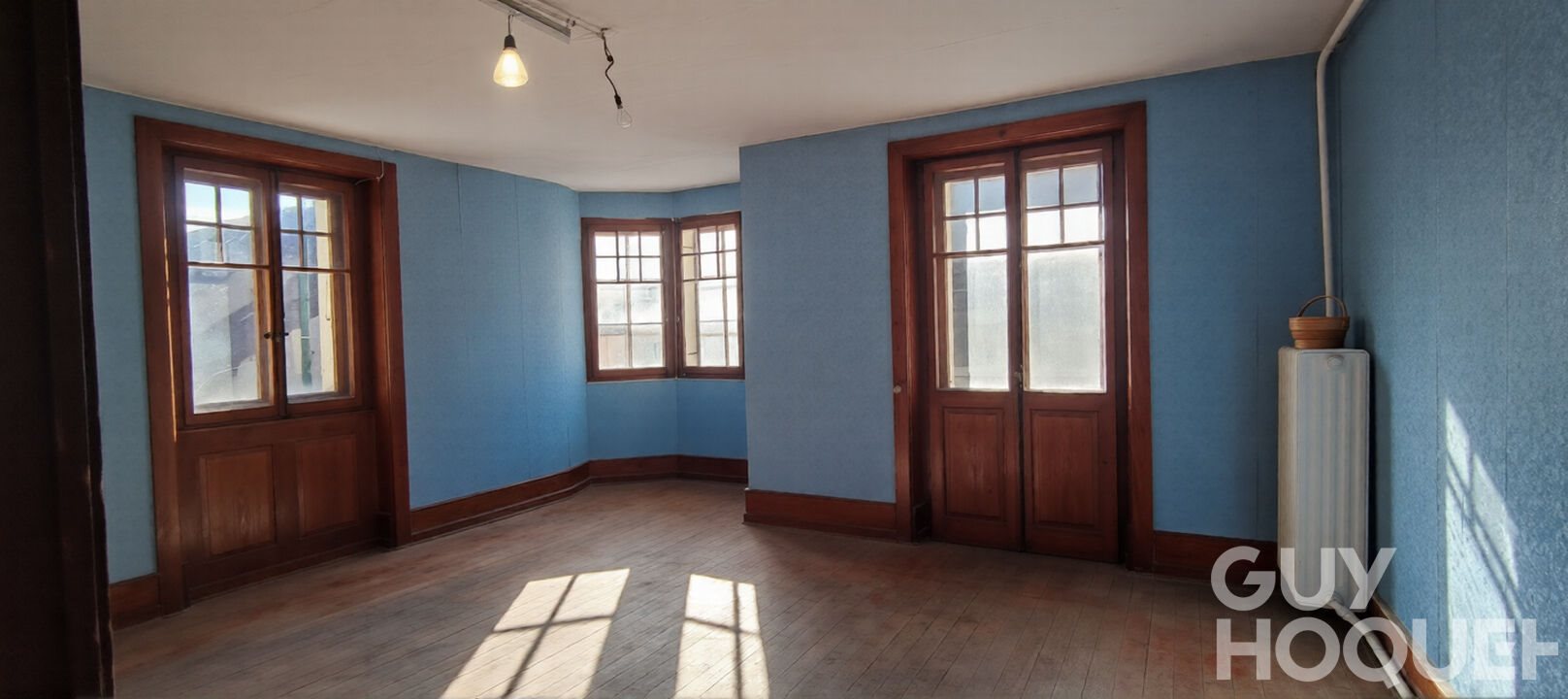 Maison à vendre, 303m², Jougne