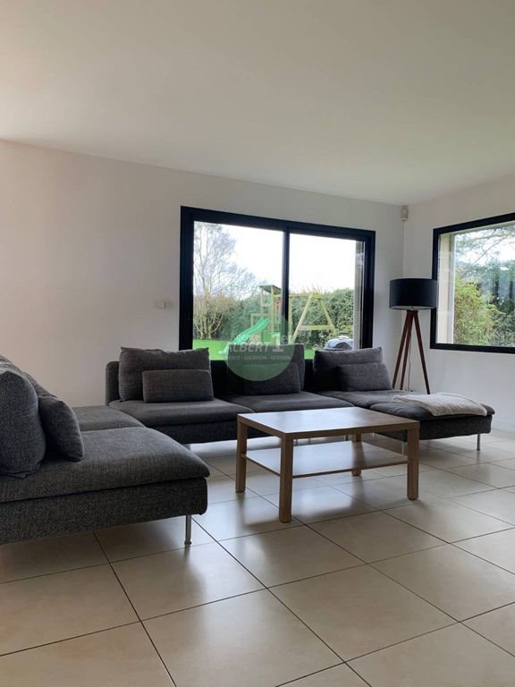 Maison à louer, 177m², Octeville-sur-Mer