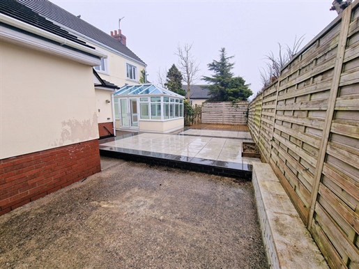 7 Lakeside Road, Douglas, Im27bb