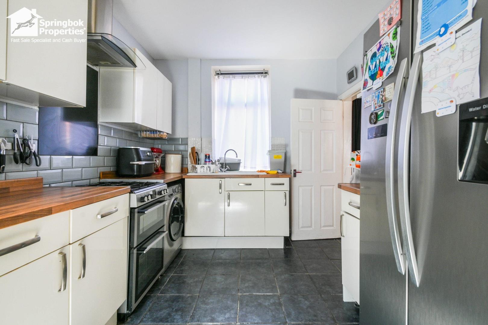 2 bedroom, End of terrace house for sale