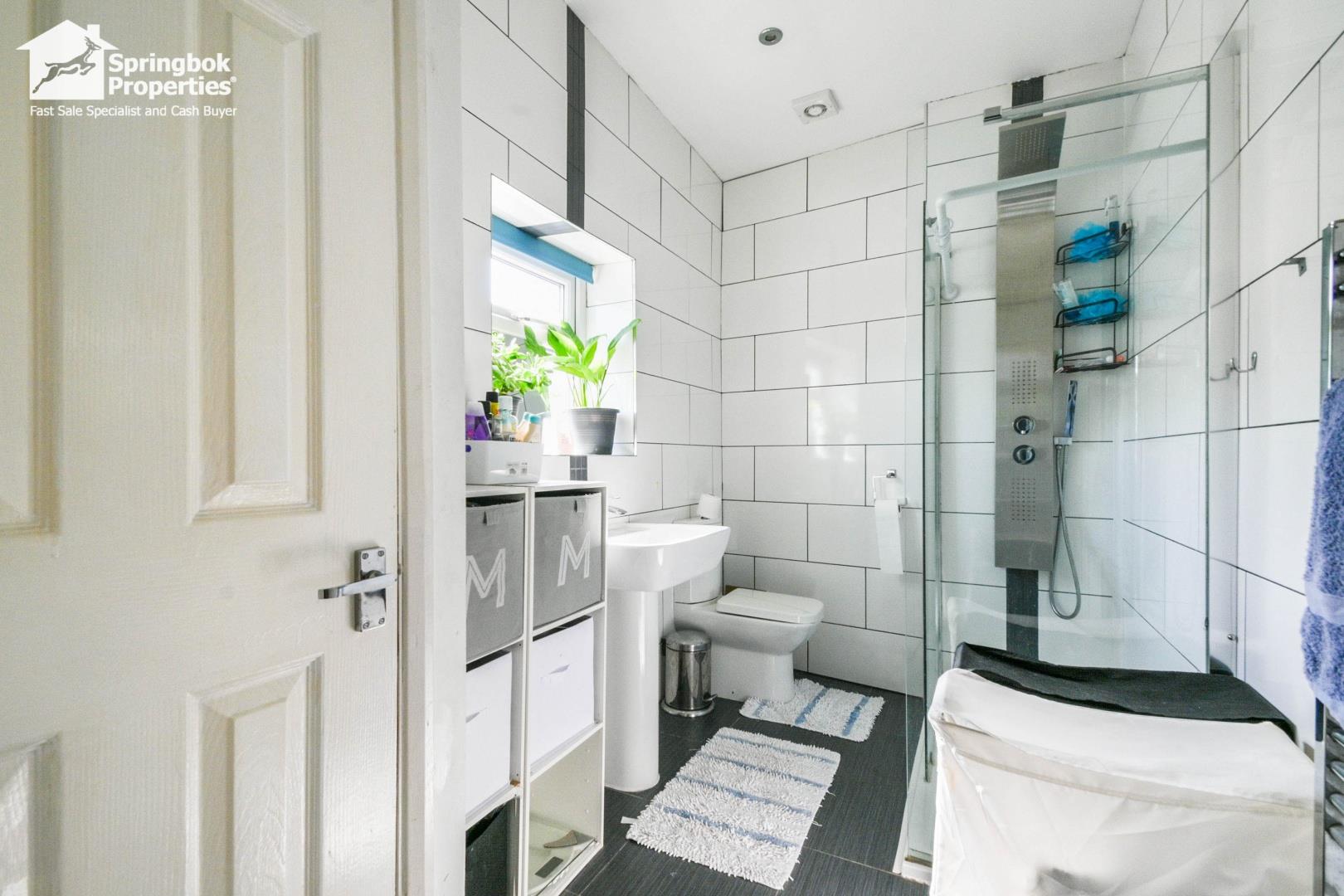 2 bedroom, End of terrace house for sale