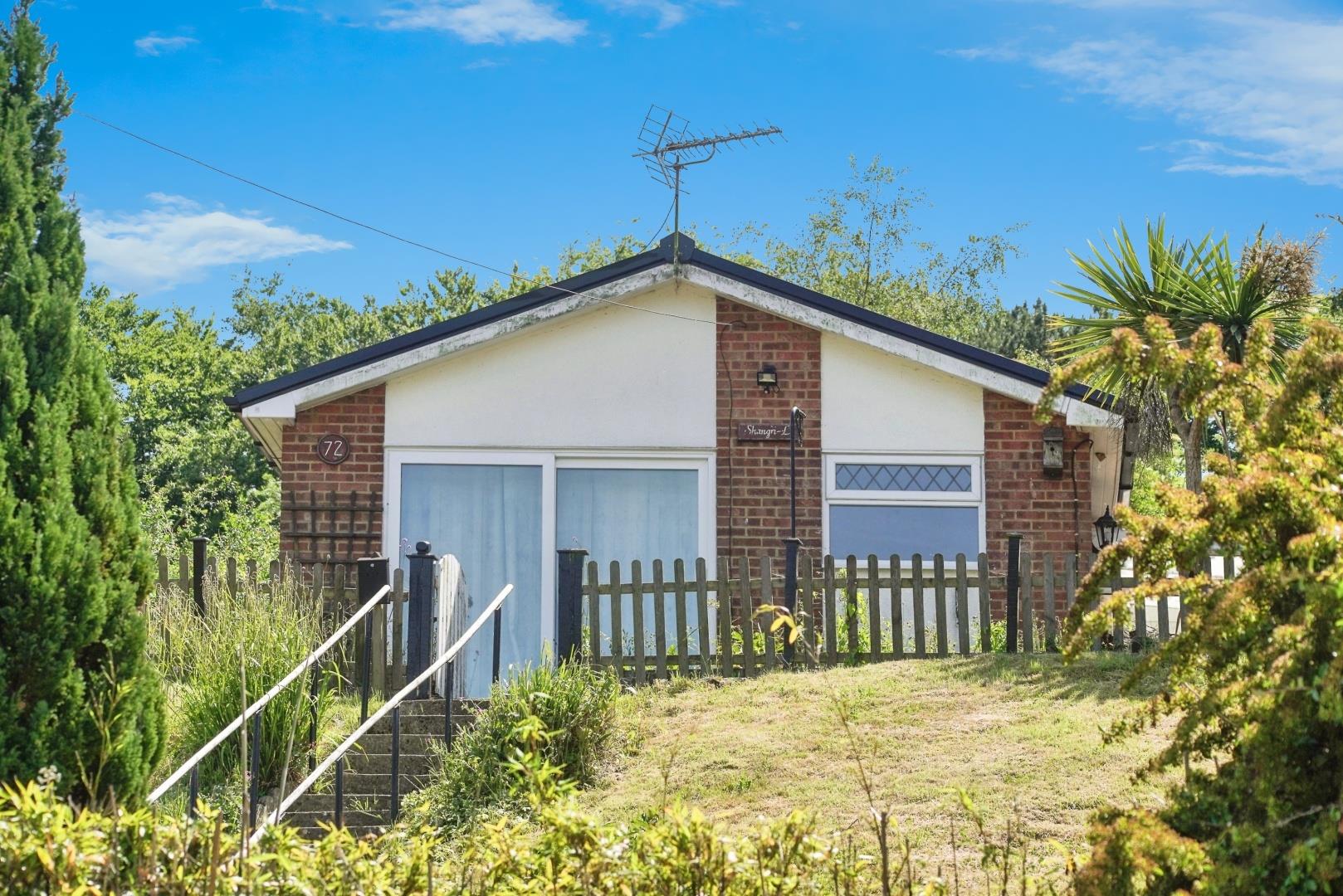 2 bedroom, Detached bungalow for sale