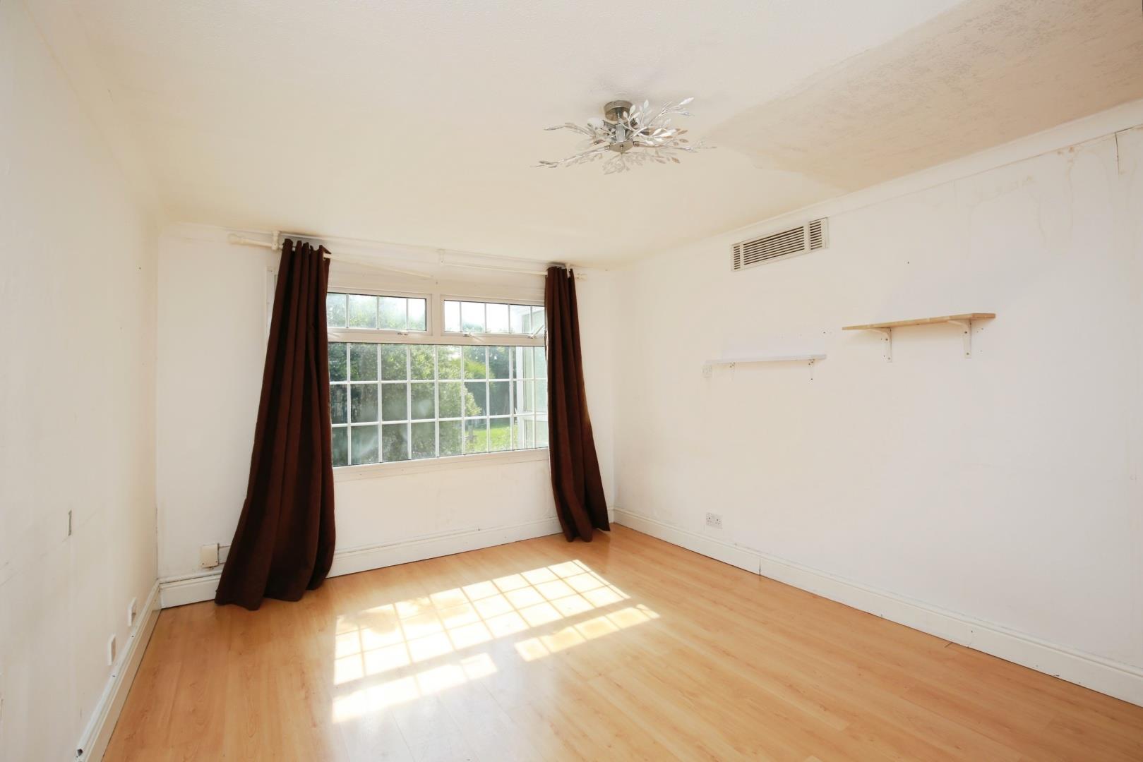 3 bedroom, End of terrace house for sale