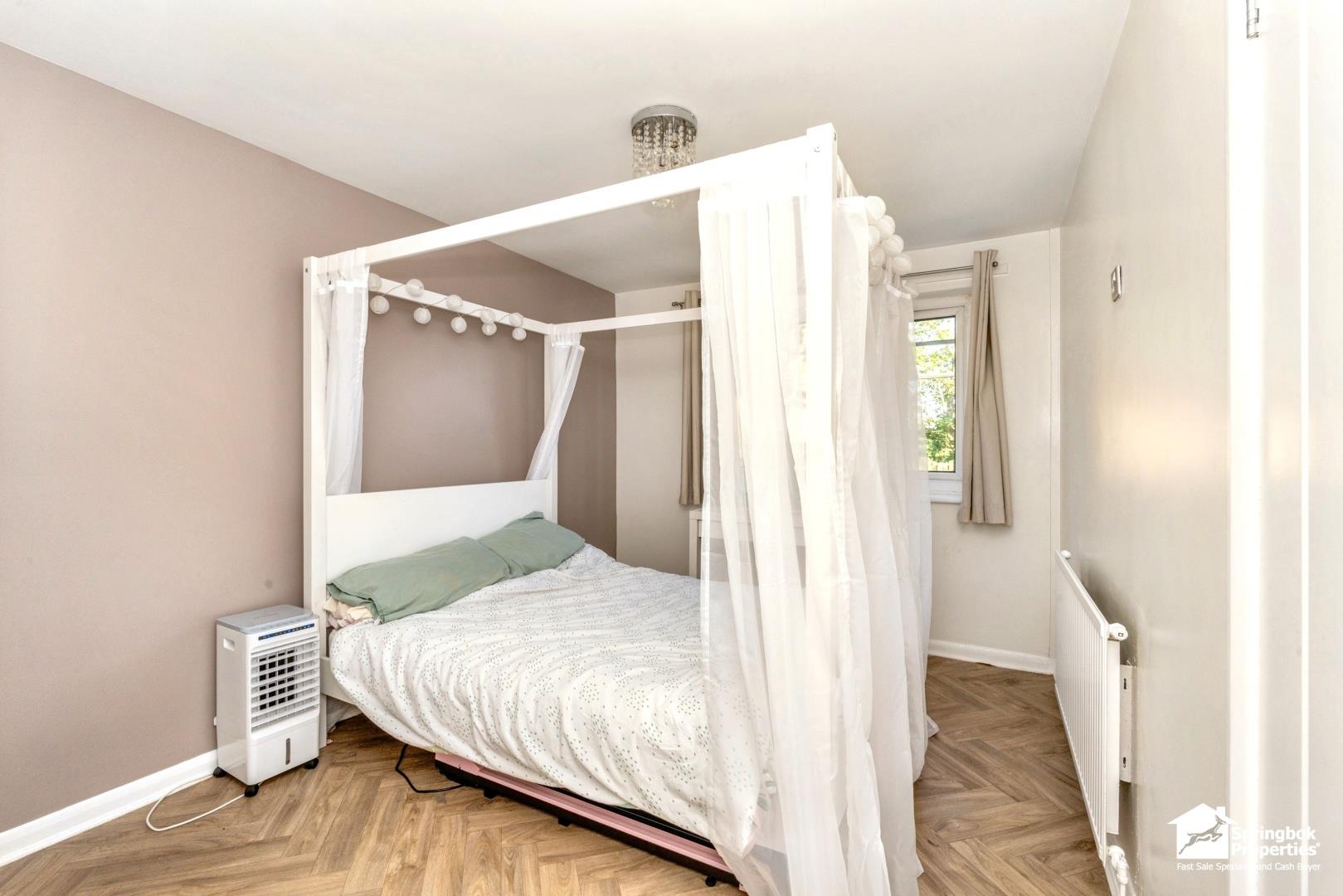 3 bedroom, Detached bungalow for sale