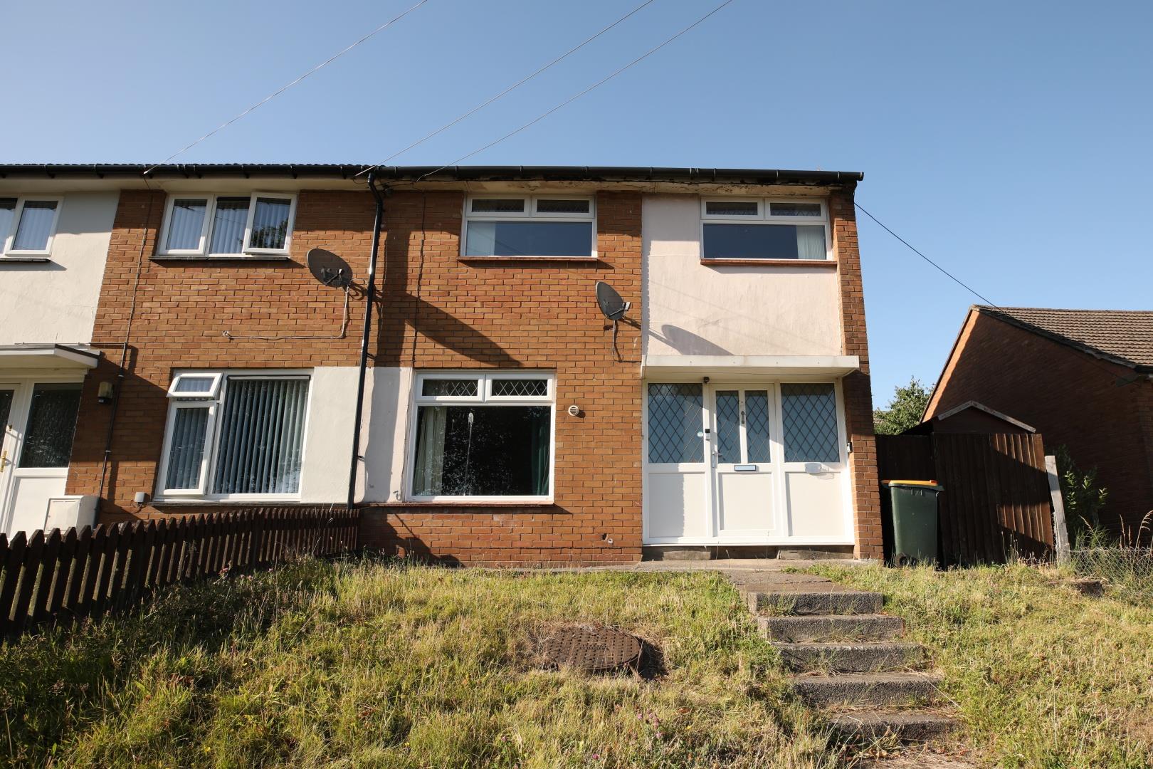 2 bedroom, Semi-detached house for sale