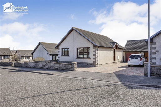 2 bedroom, Detached bungalow for sale