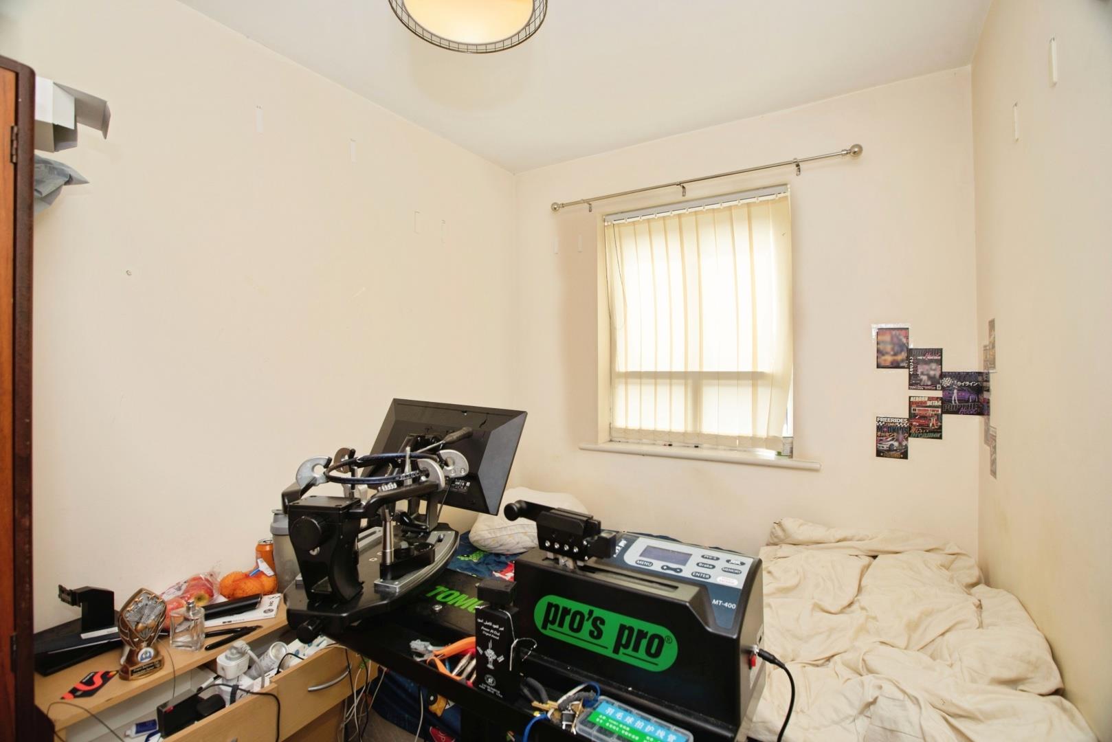 2 bedroom, Flat for sale