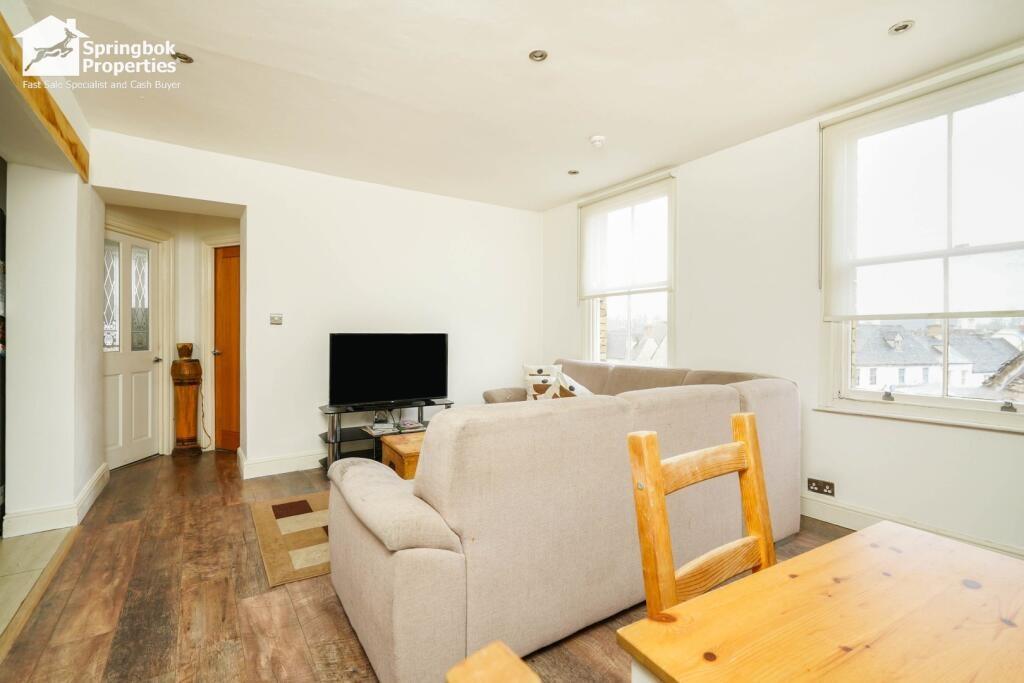 4 bedroom, Apartment for sale