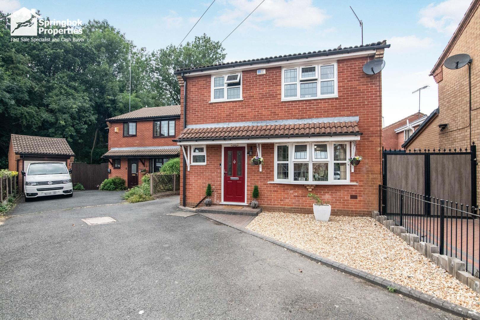 3 bedroom, Detached house for sale
