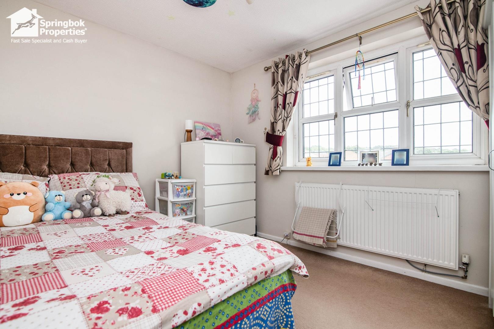 3 bedroom, Detached house for sale