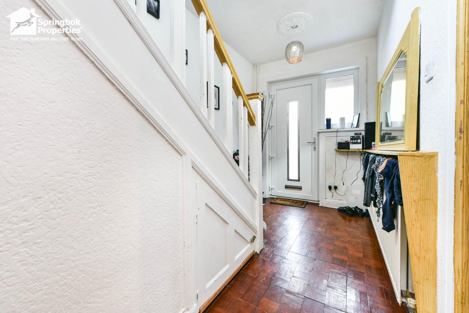 4 bedroom, Semi-detached house for sale