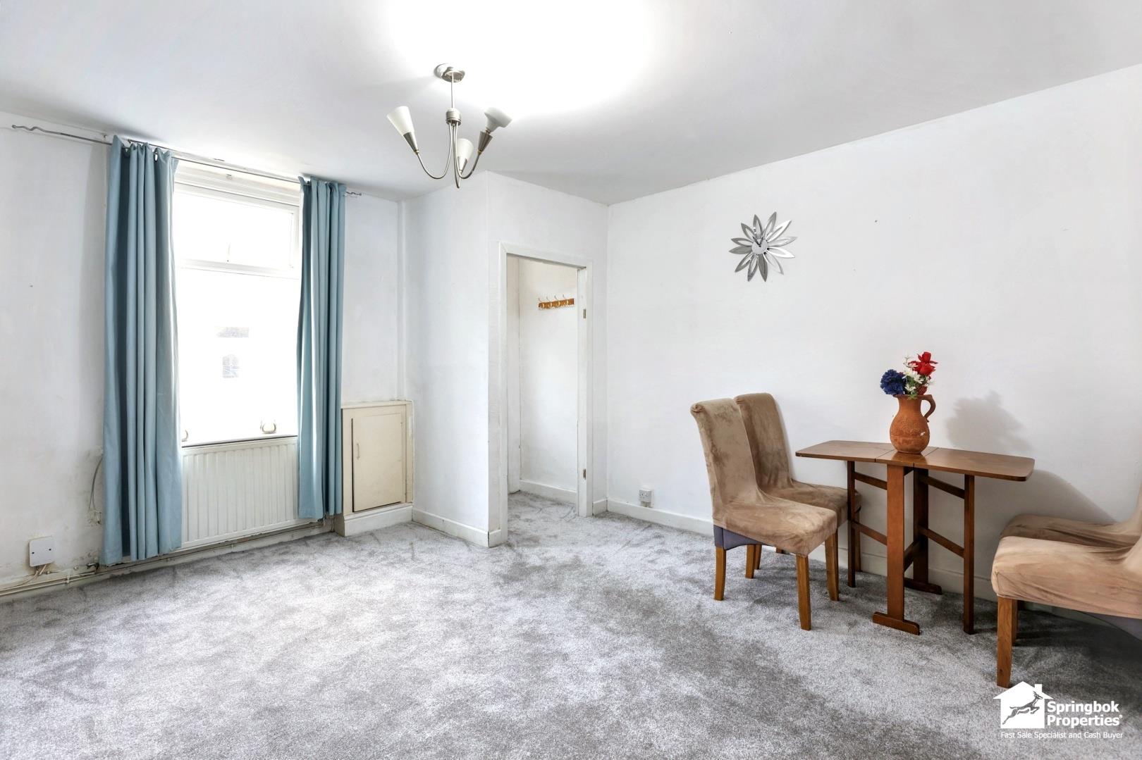 2 bedroom, Terraced House for sale