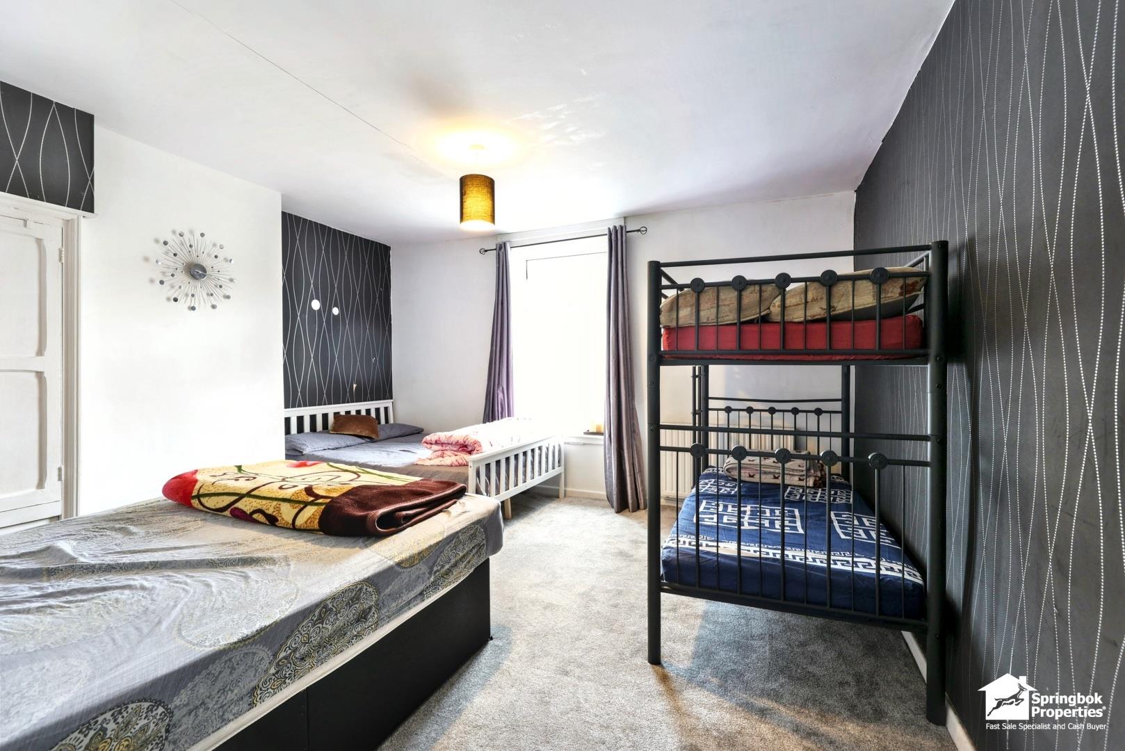 2 bedroom, Terraced House for sale