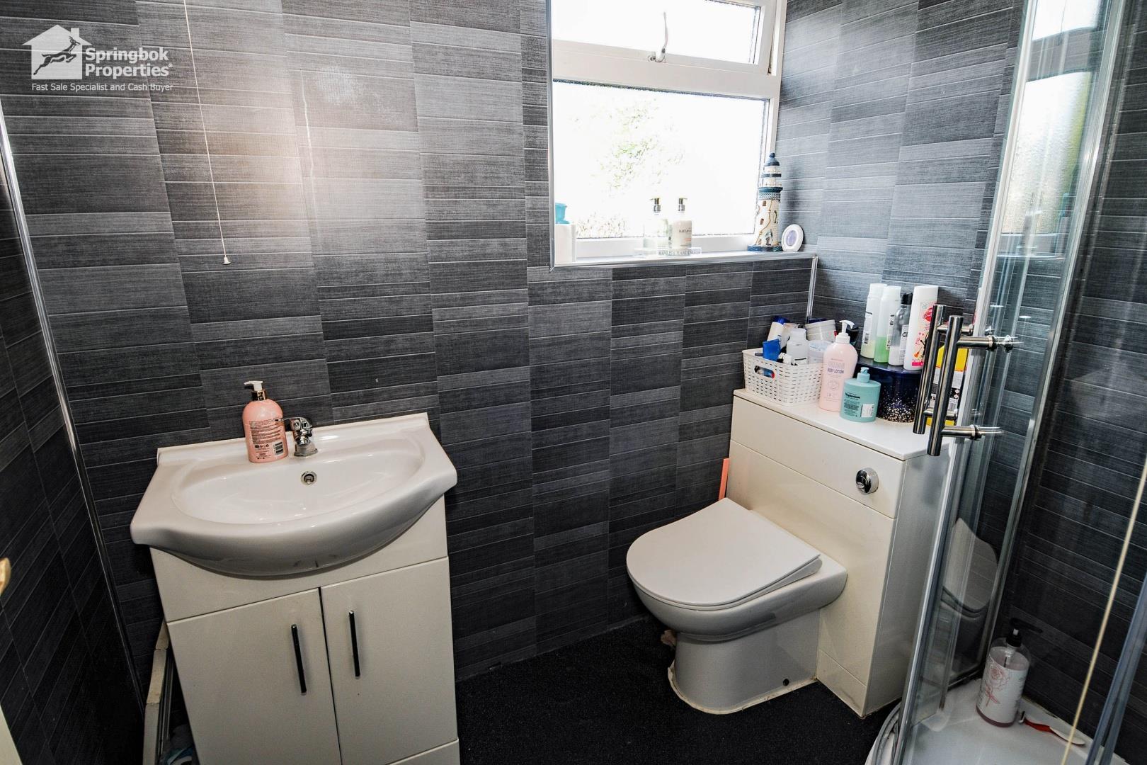 3 bedroom, Terraced House for sale