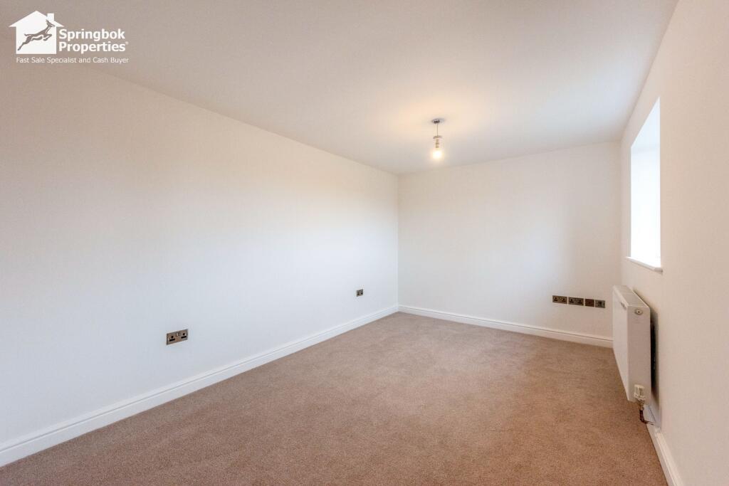 4 bedroom, Detached house for sale
