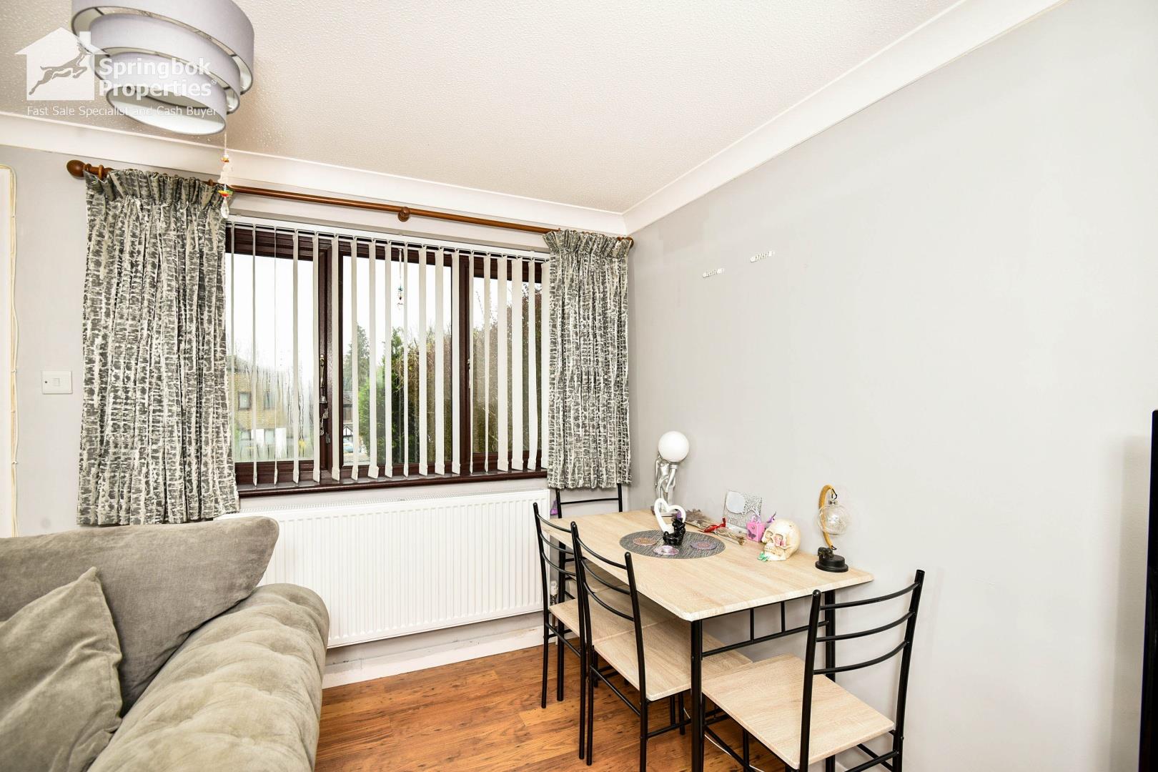 2 bedroom, Terraced House for sale