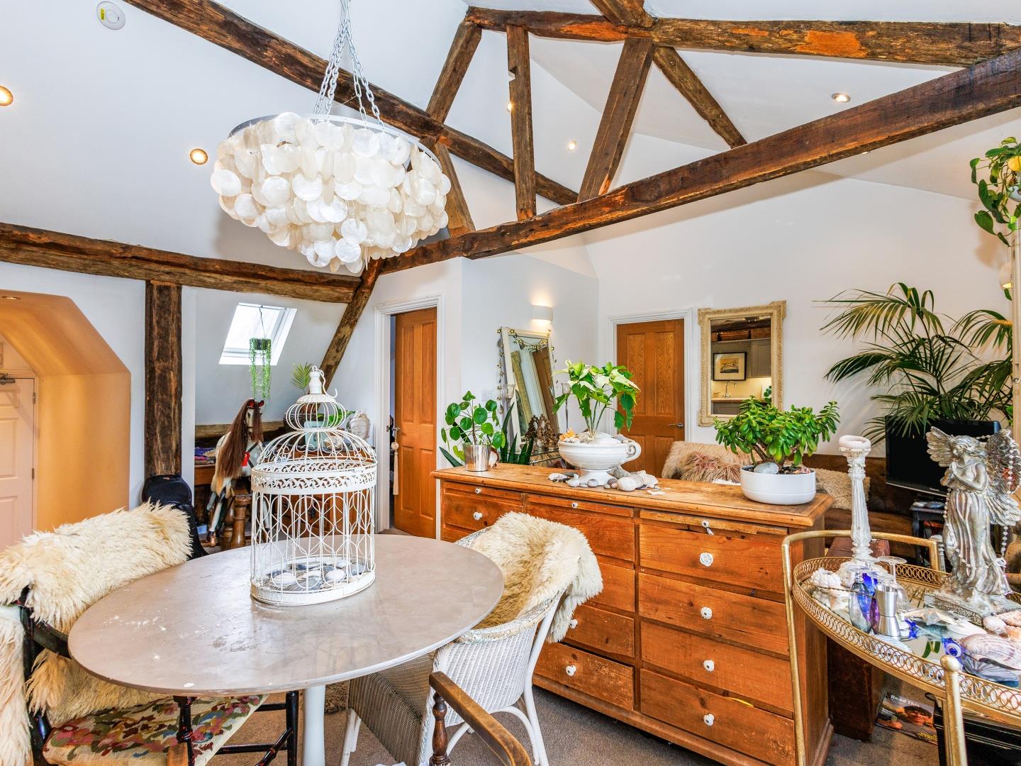 2 bedroom, Apartment for sale