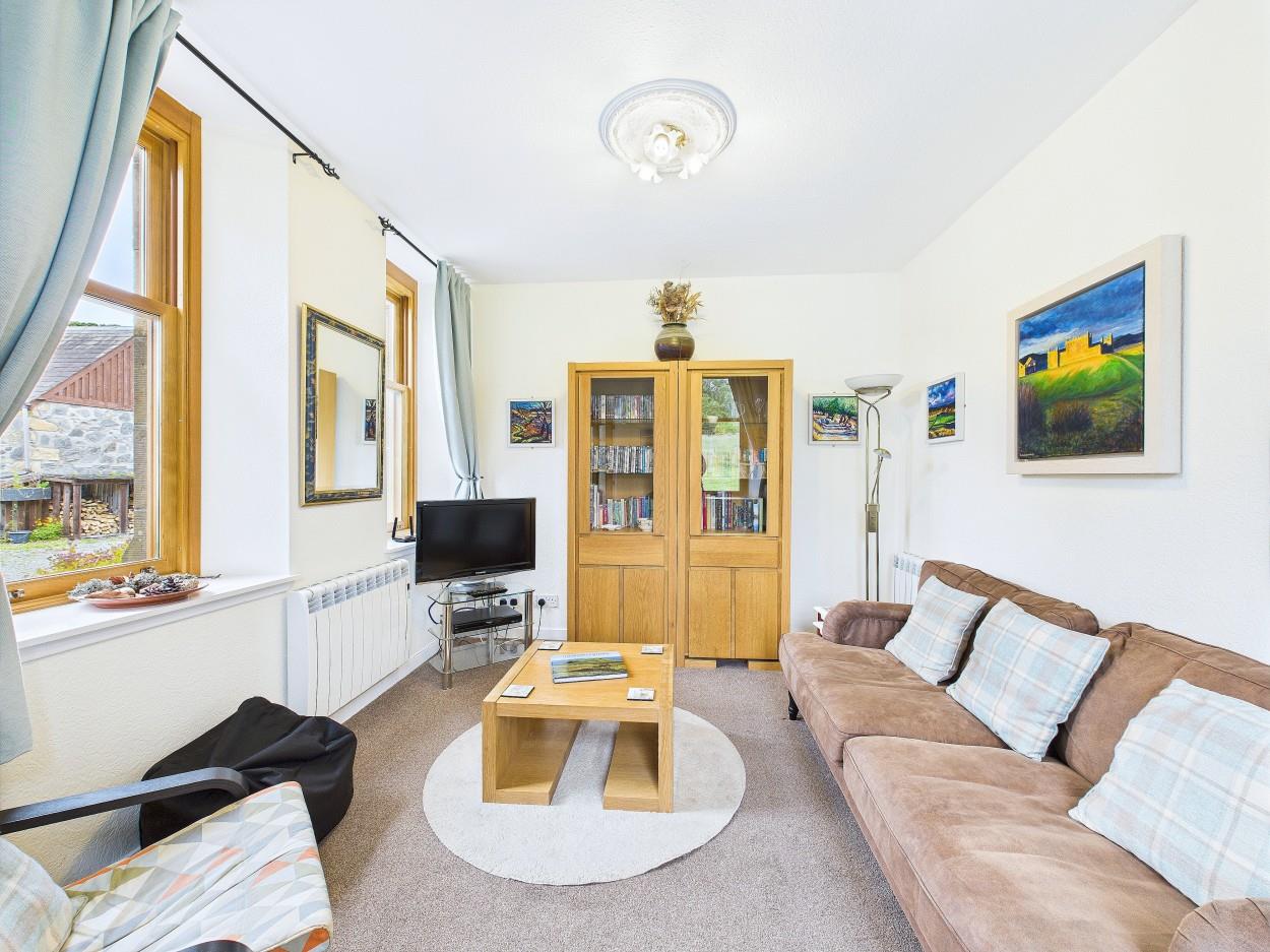 Shetland, Meadowside, Kingussie