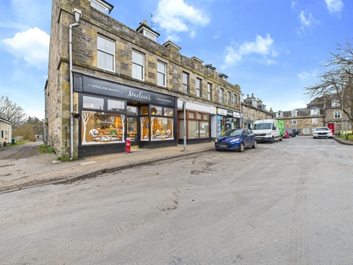 33A The Square, Grantown-on-Spey