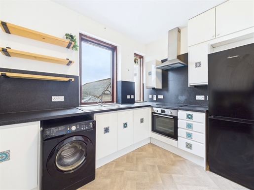 33A The Square, Grantown-on-Spey