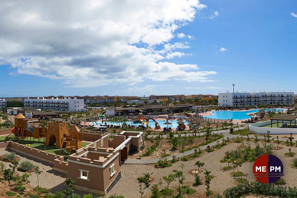 Apartment - Hotel Room For sale