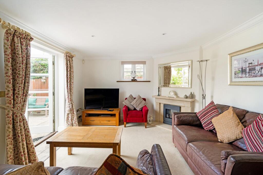 Landgate Yard, Stow on the Wold, Gloucestershire, Gl54